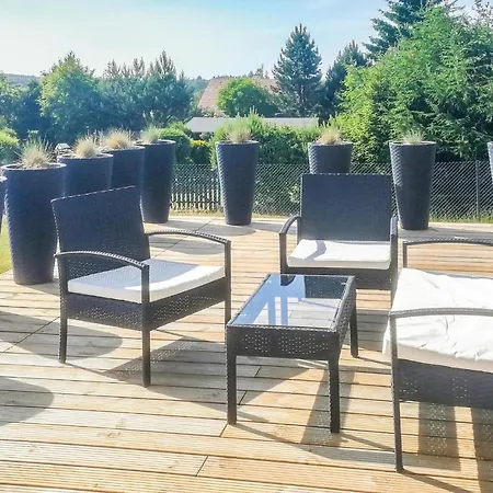 3 Bedroom Beautiful In Zbychowo