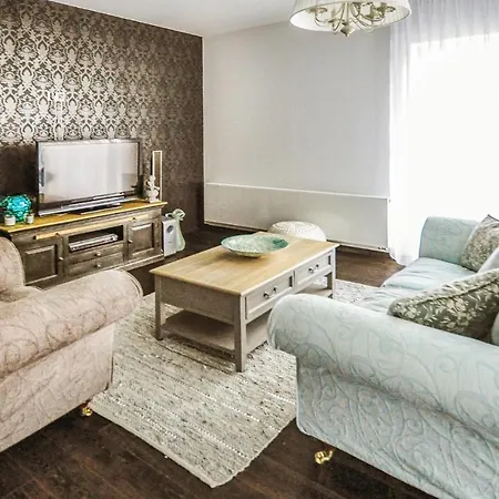 3 Bedroom Beautiful In