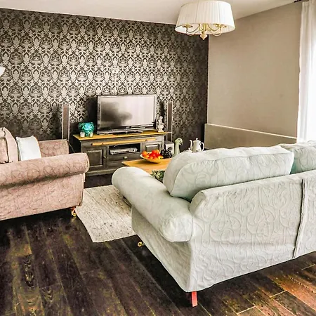 3 Bedroom Beautiful In